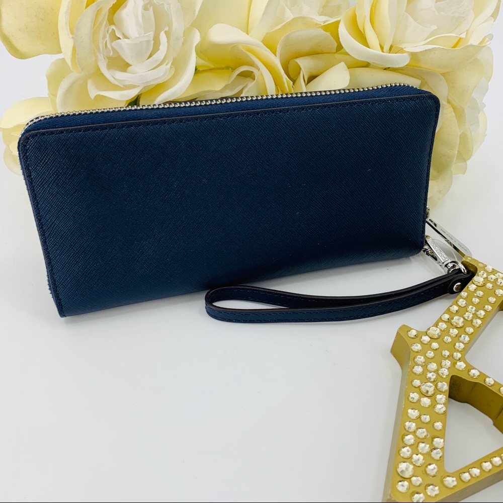 Michael Kors Jet Set Leather Floral Wallet - Picture 5 of 7